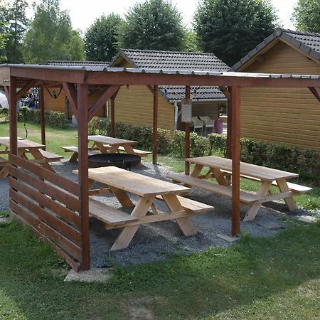 Basic Vakantiehuisje Op Val D'Or Enscherange Esterno foto