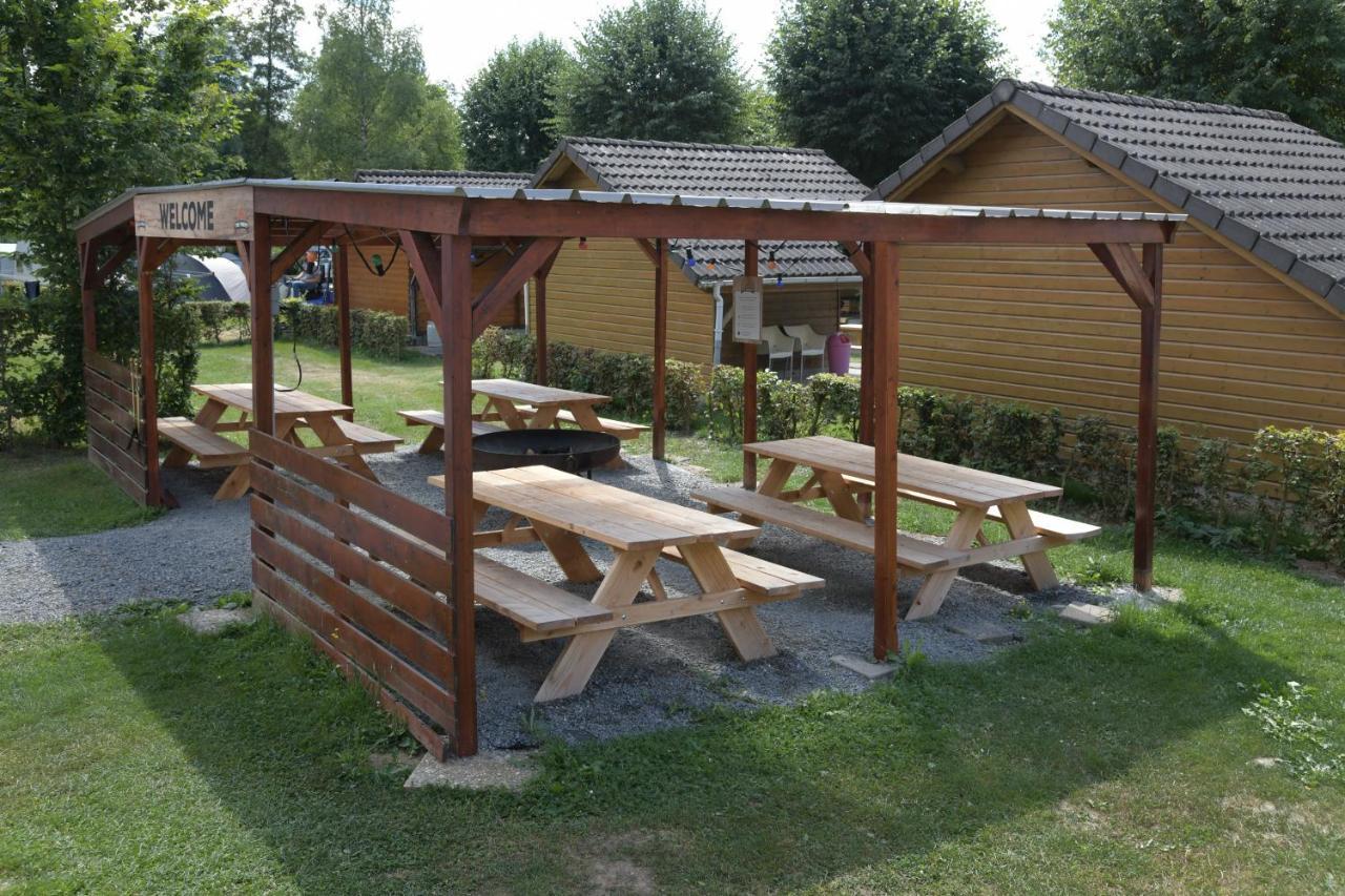 Basic Vakantiehuisje Op Val D'Or Enscherange Esterno foto