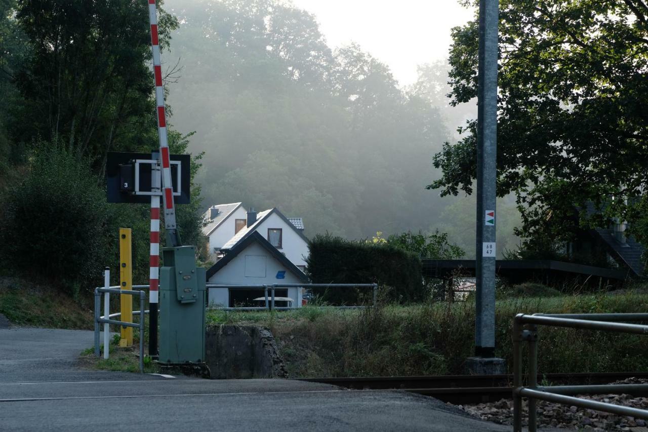 Basic Vakantiehuisje Op Val D'Or Enscherange Esterno foto